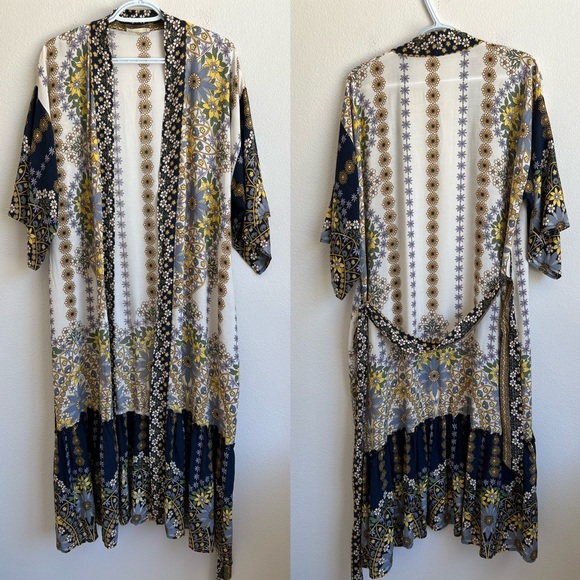 NWOT Lovestitch Late Mornings Kimono Robe - Picture 3 of 13